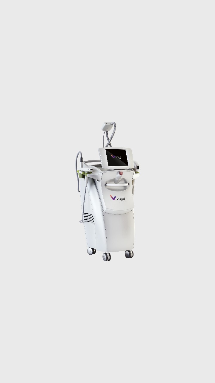 Venus Versa™